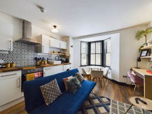 Living Room- click for photo gallery